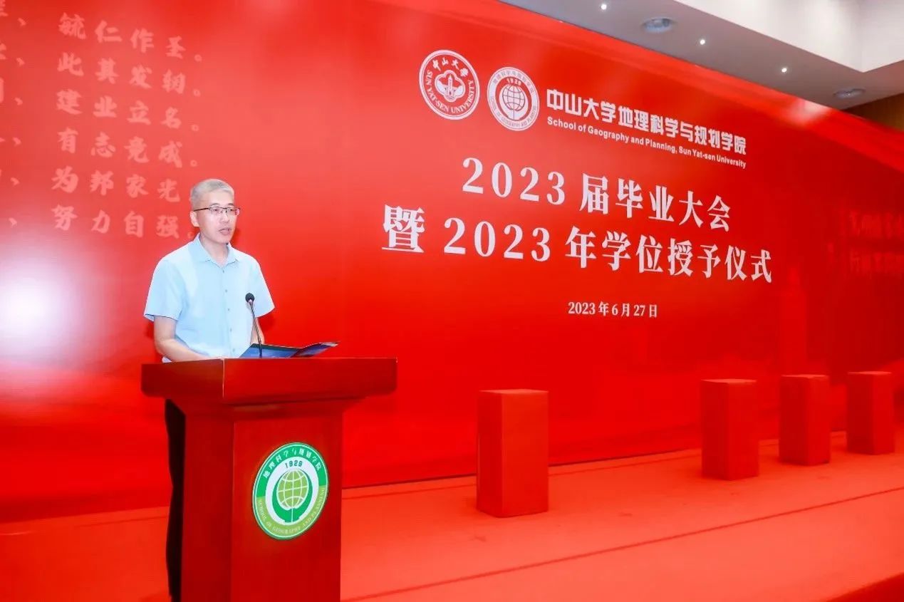 71b4aa4cfedfd138d53f2462c692c174